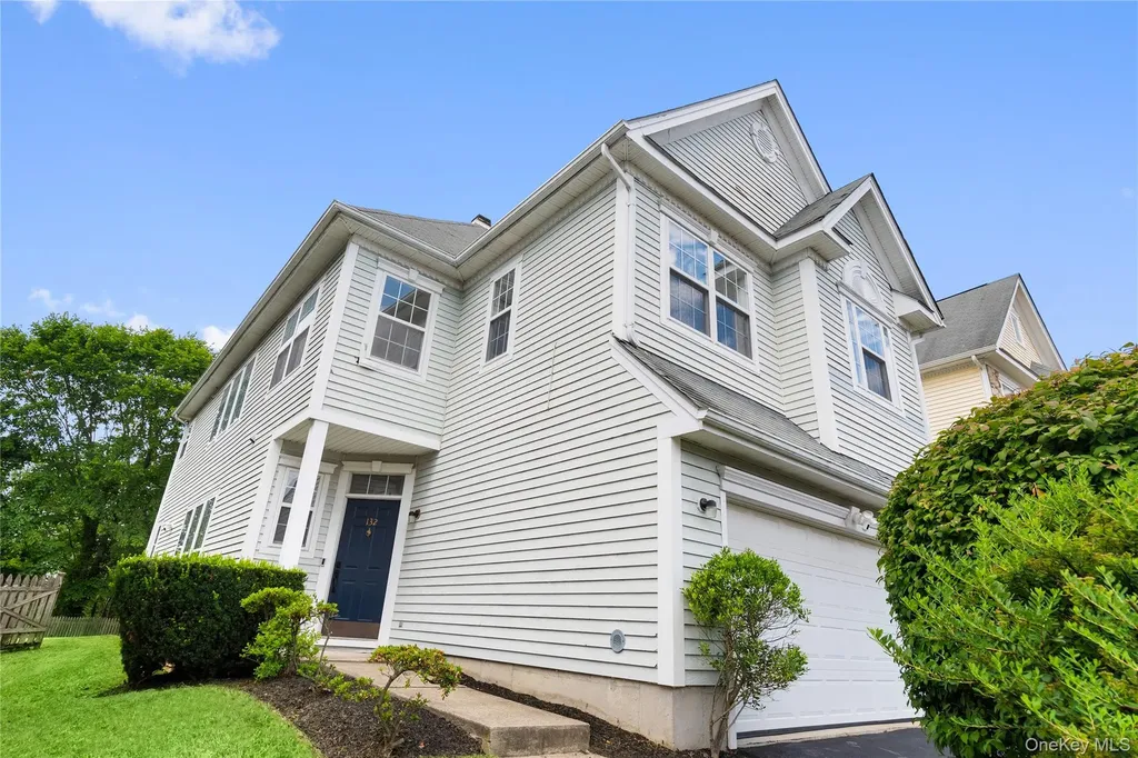 132 Benefield Boulevard Peekskill NY 10566