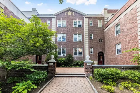 766 Palmer Road Bronxville NY 10708