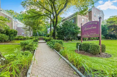766 Palmer Road Bronxville NY 10708
