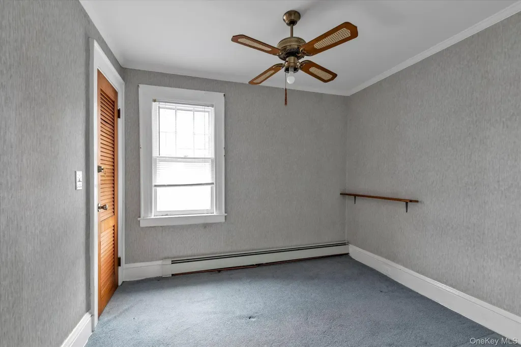 154 Rocklyn Avenue Lynbrook NY 11563