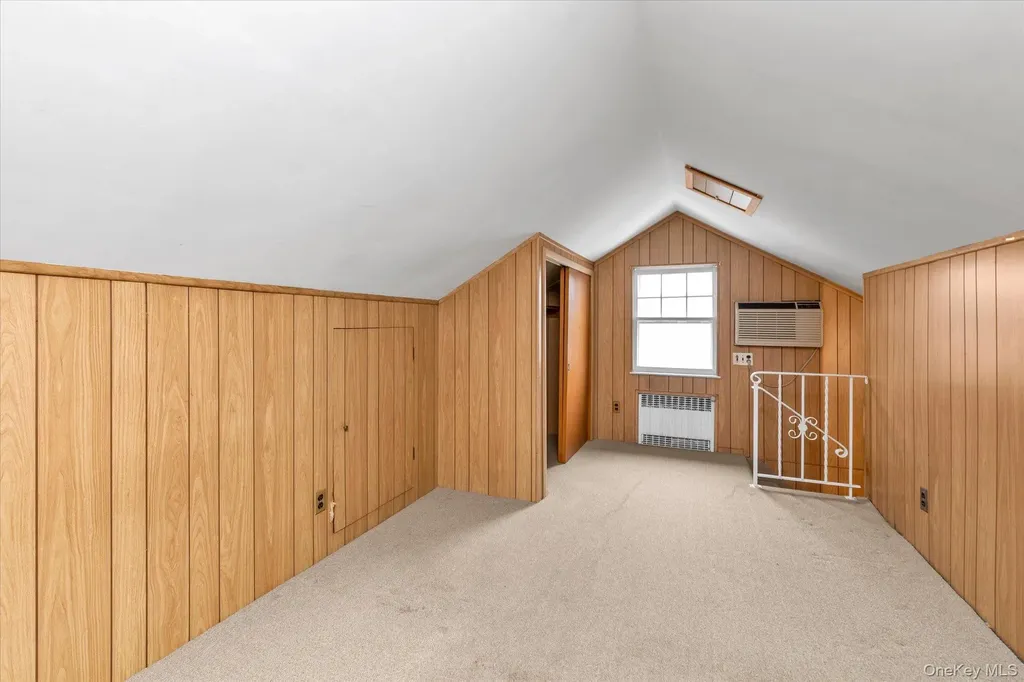154 Rocklyn Avenue Lynbrook NY 11563