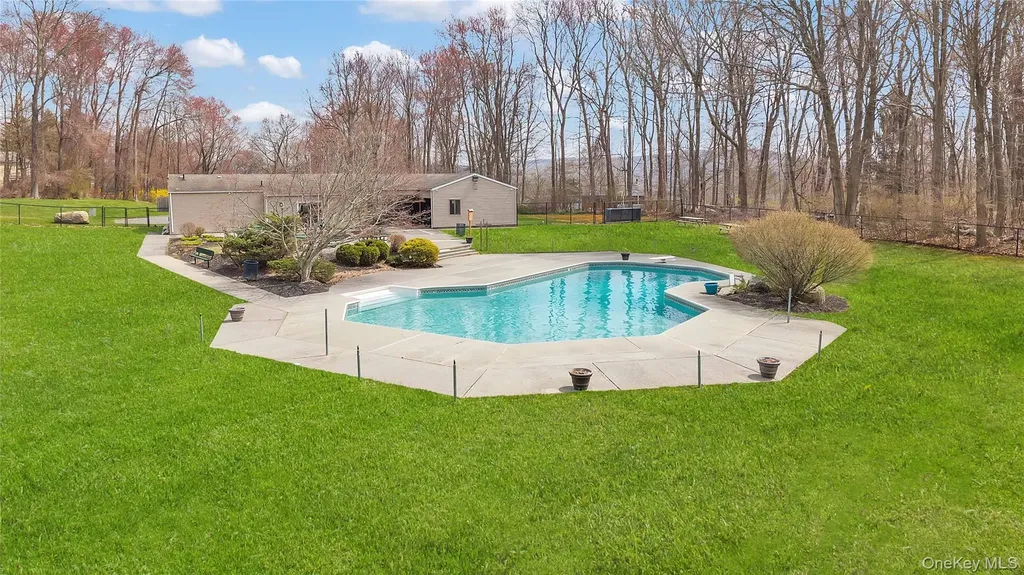 3203 Village Drive Brewster NY 10509