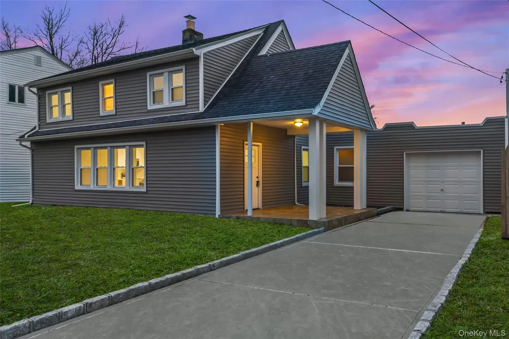 3322 Parkway Drive Baldwin Harbor NY 11510