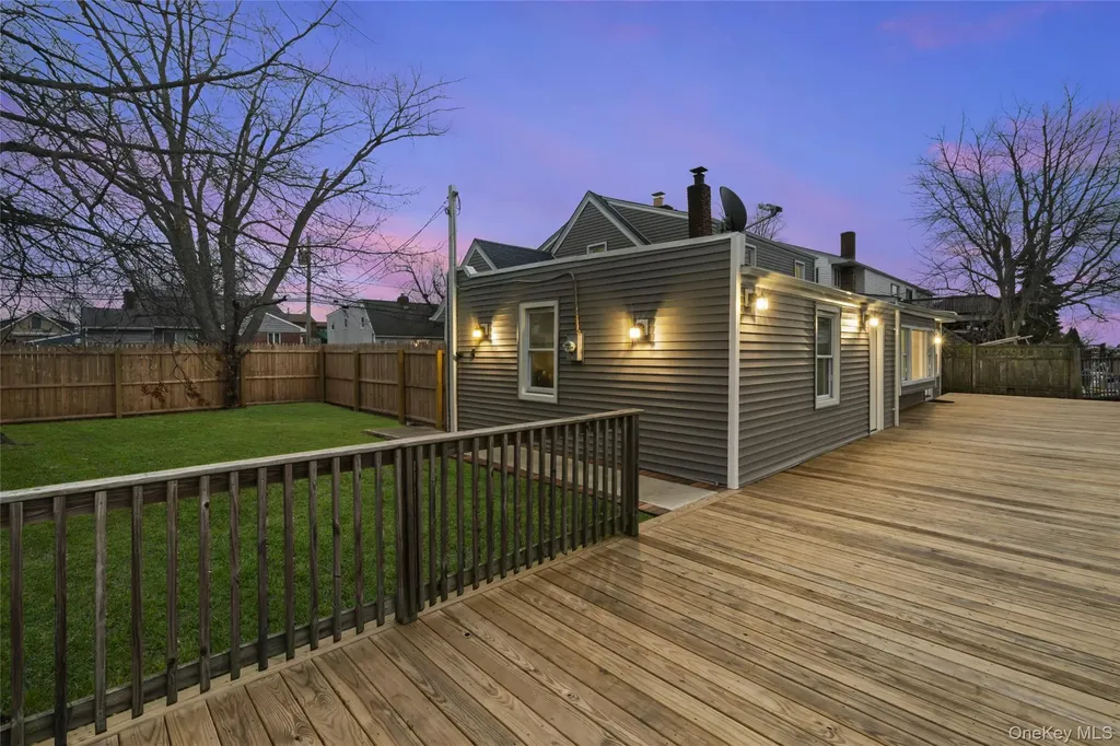 3322 Parkway Drive Baldwin Harbor NY 11510