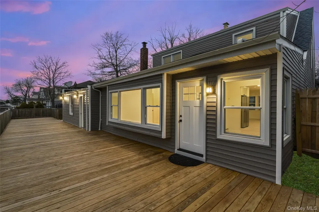3322 Parkway Drive Baldwin Harbor NY 11510