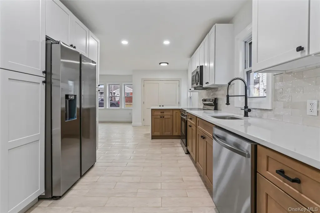 3322 Parkway Drive Baldwin Harbor NY 11510