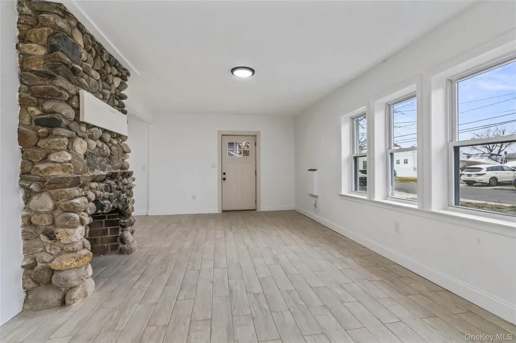 3322 Parkway Drive Baldwin Harbor NY 11510