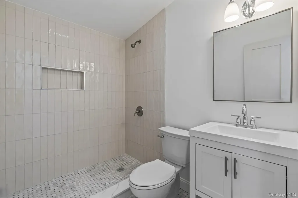 3322 Parkway Drive Baldwin Harbor NY 11510