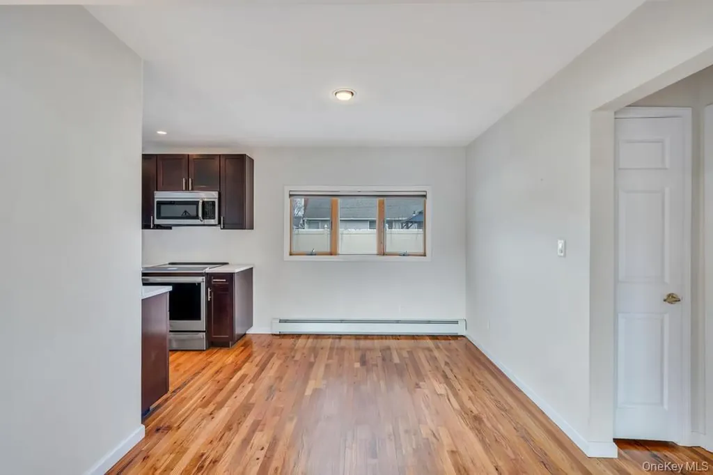 3685 Prairie Path Bethpage NY 11714