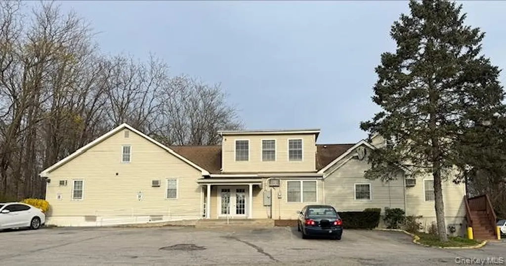 94 Old Post Road Wappingers Falls NY 12590