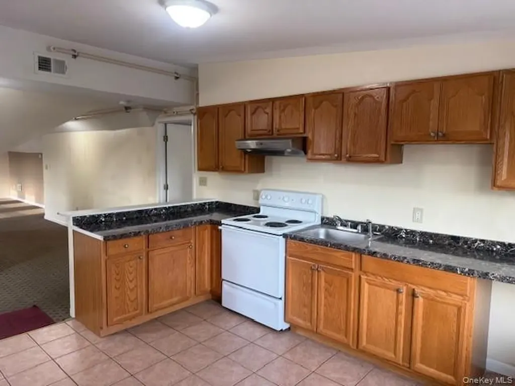 94 Old Post Road Wappingers Falls NY 12590