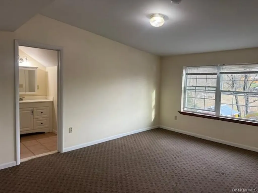 94 Old Post Road Wappingers Falls NY 12590