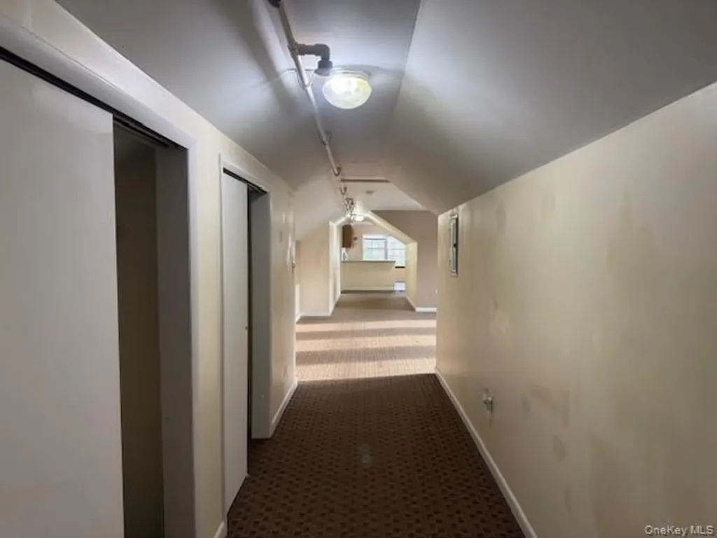 94 Old Post Road Wappingers Falls NY 12590