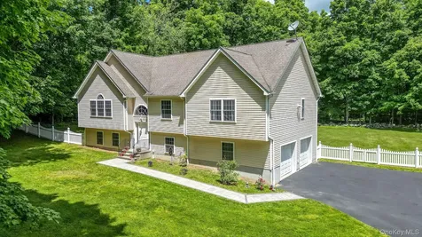 36 Front Street Mahopac NY 10541