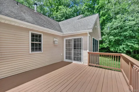 36 Front Street Mahopac NY 10541