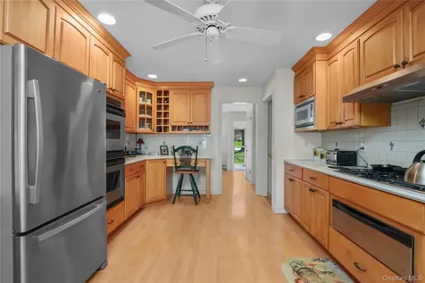 2378 Pine Grove Court Yorktown Heights NY 10598