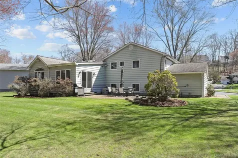 2378 Pine Grove Court Yorktown Heights NY 10598