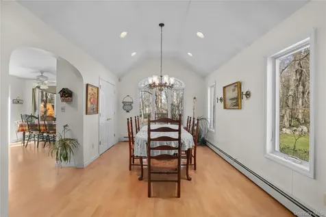 2378 Pine Grove Court Yorktown Heights NY 10598