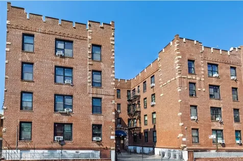 910 Dinsmore Avenue Far Rockaway NY 11691