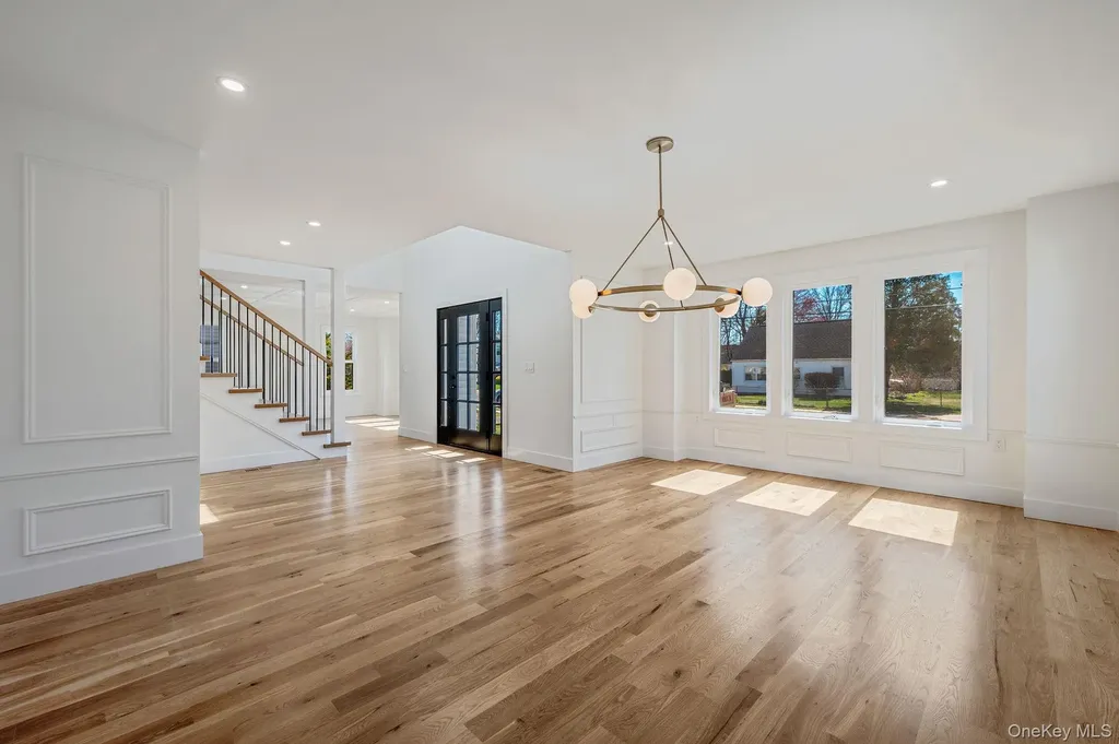 31 Libby Avenue Hicksville NY 11801