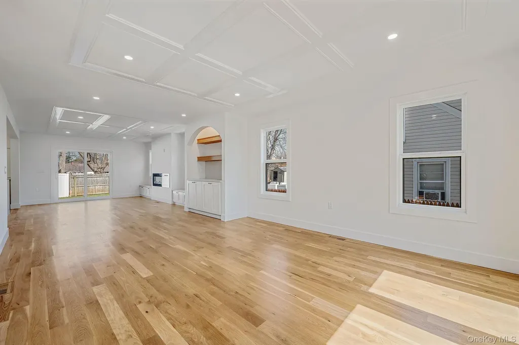 31 Libby Avenue Hicksville NY 11801