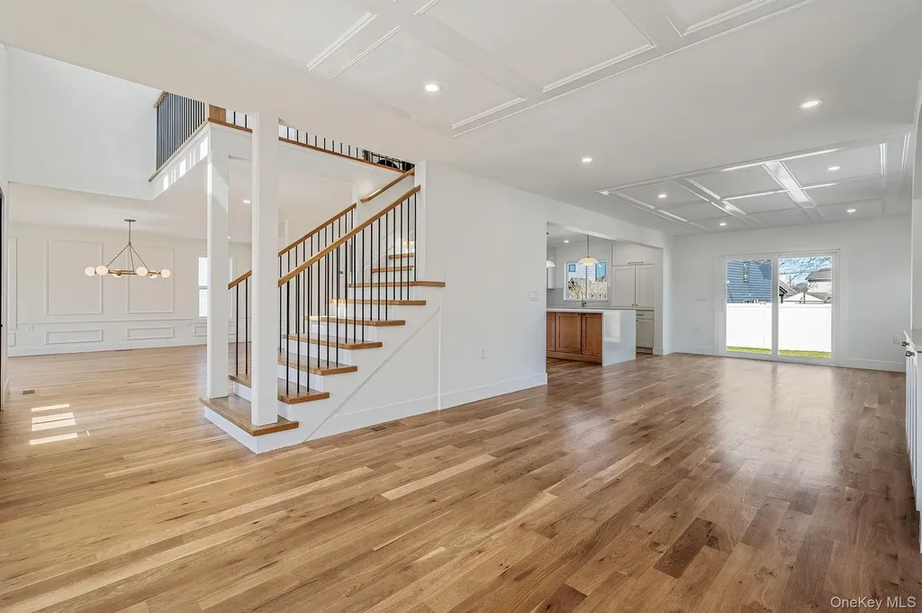 31 Libby Avenue Hicksville NY 11801