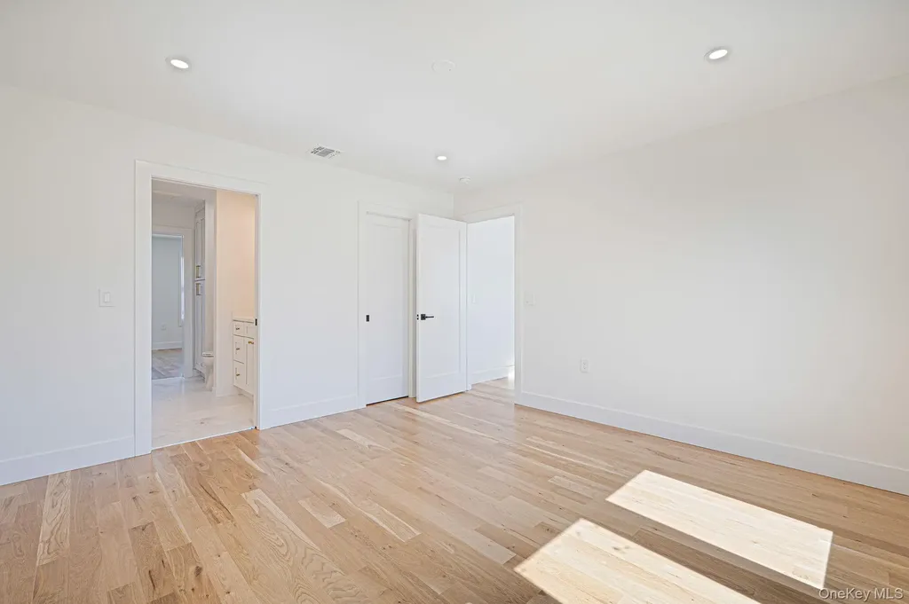 31 Libby Avenue Hicksville NY 11801