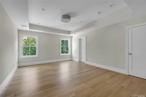38 Cow Neck Road Sands Point NY 11050