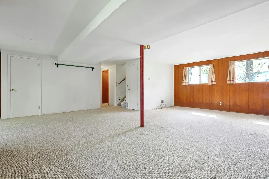 44 N Southgate Drive Spring Valley NY 10977
