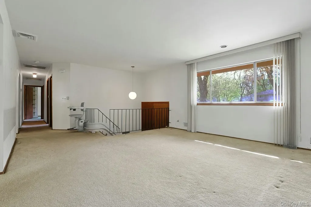 44 N Southgate Drive Spring Valley NY 10977