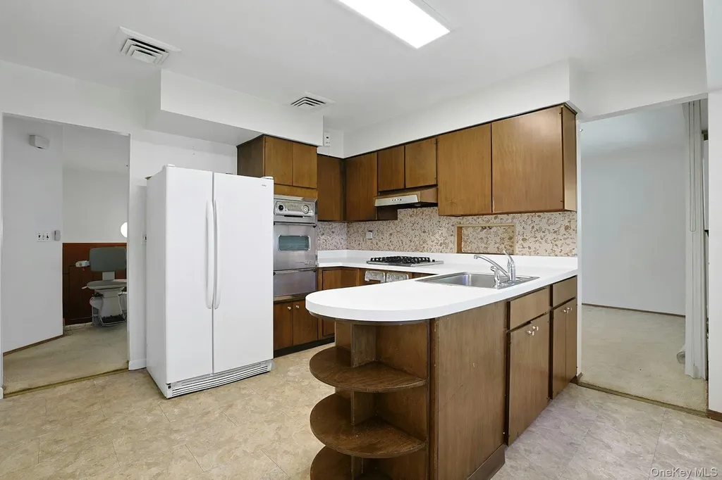 44 N Southgate Drive Spring Valley NY 10977