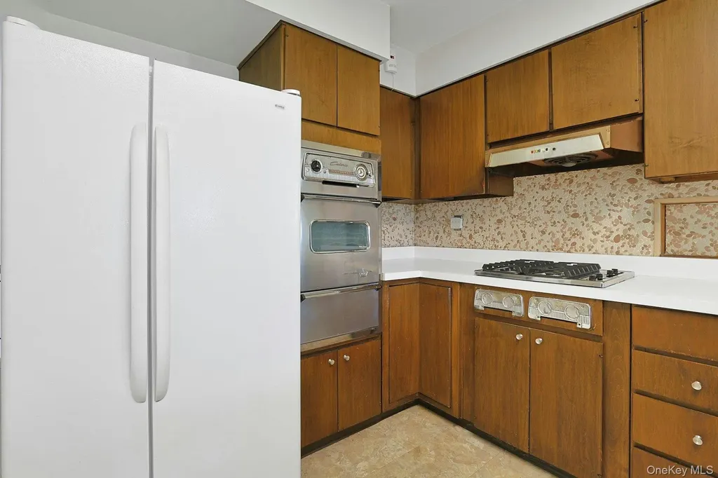 44 N Southgate Drive Spring Valley NY 10977