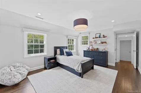 12 Vernon Road Scarsdale NY 10583