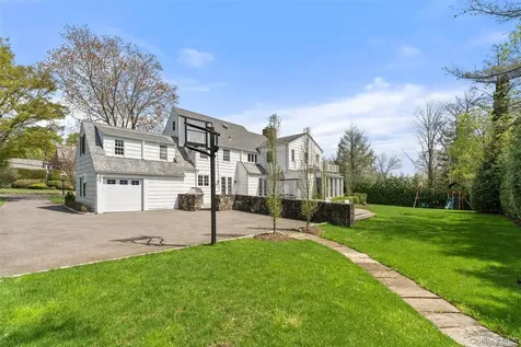12 Vernon Road Scarsdale NY 10583