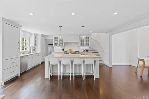 12 Vernon Road Scarsdale NY 10583