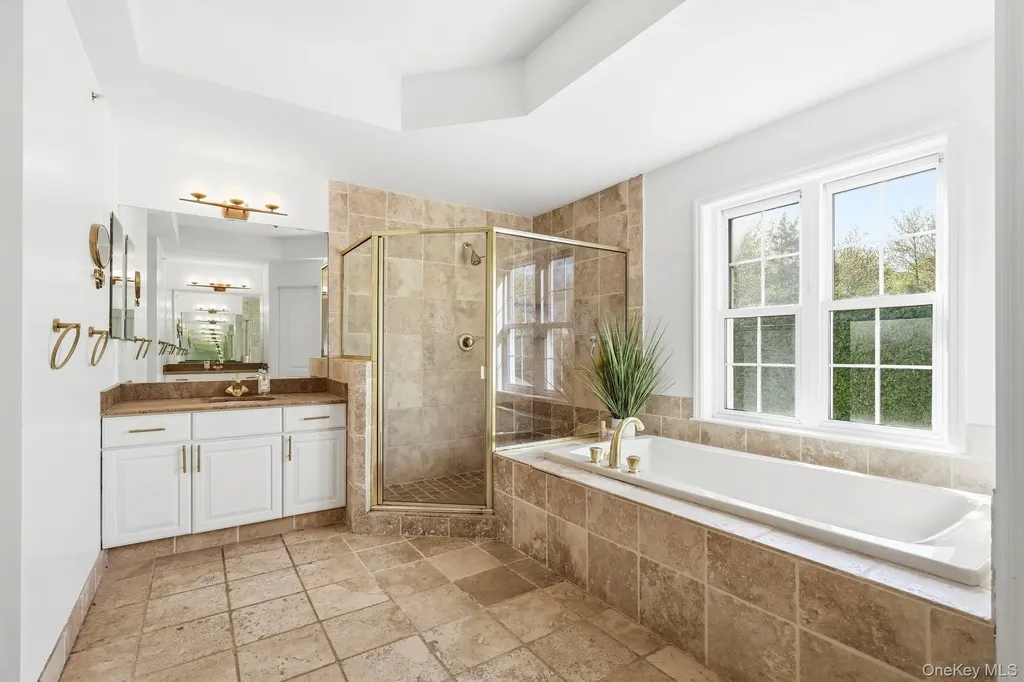 2 Legendary Circle Rye Brook NY 10573