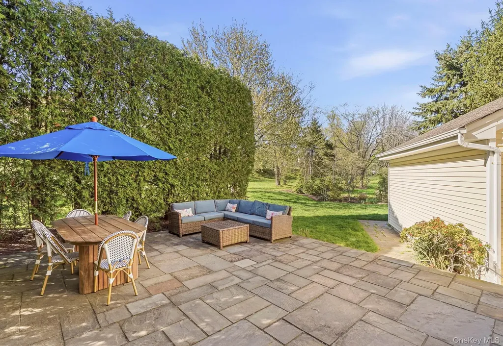 2 Legendary Circle Rye Brook NY 10573