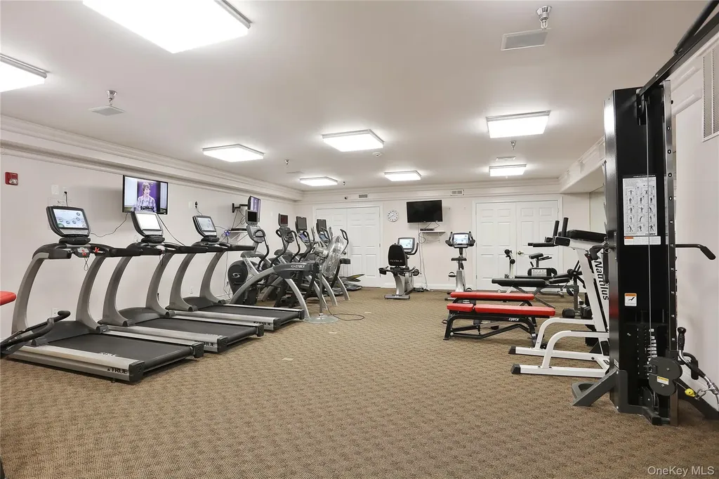 2 Legendary Circle Rye Brook NY 10573