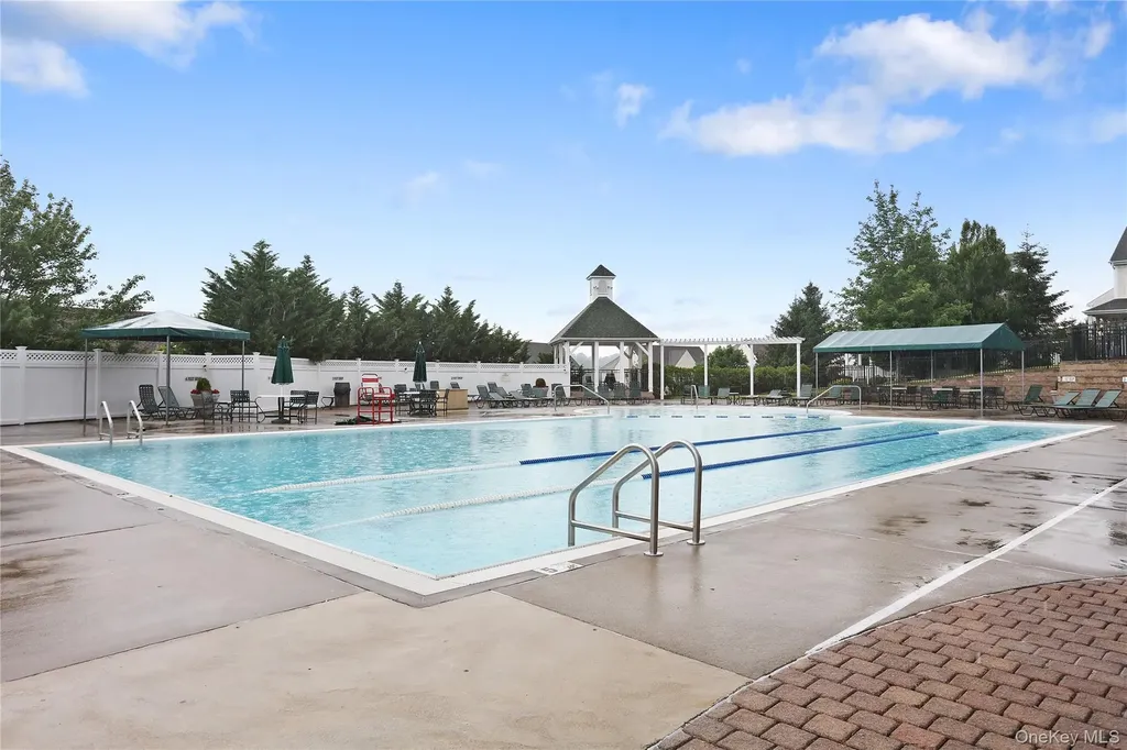 2 Legendary Circle Rye Brook NY 10573
