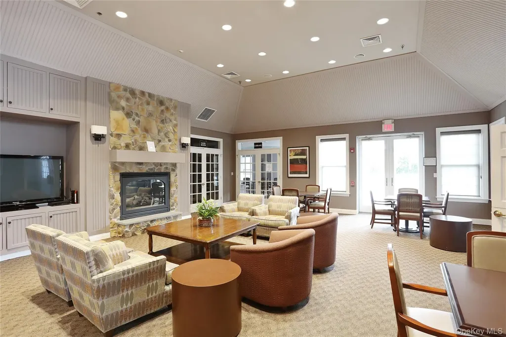 2 Legendary Circle Rye Brook NY 10573