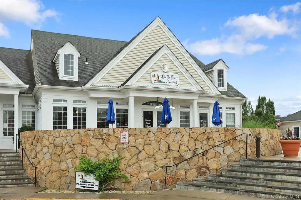 2 Legendary Circle Rye Brook NY 10573