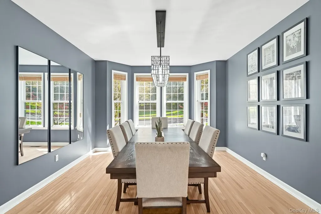 2 Legendary Circle Rye Brook NY 10573
