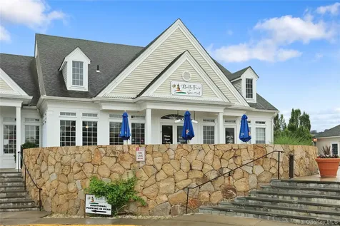 2 Legendary Circle Rye Brook NY 10573