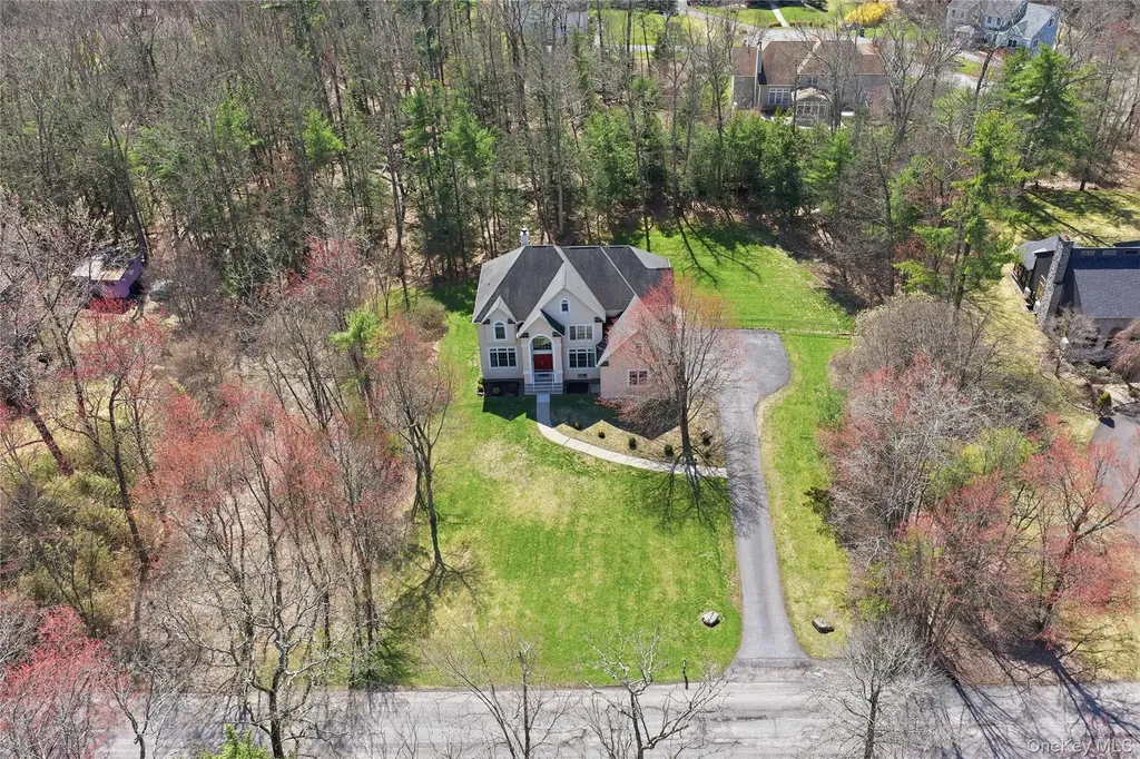 45 Tall Oaks Drive Kingston NY 12401