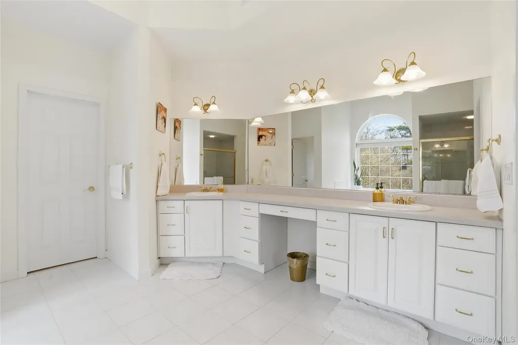 45 Tall Oaks Drive Kingston NY 12401