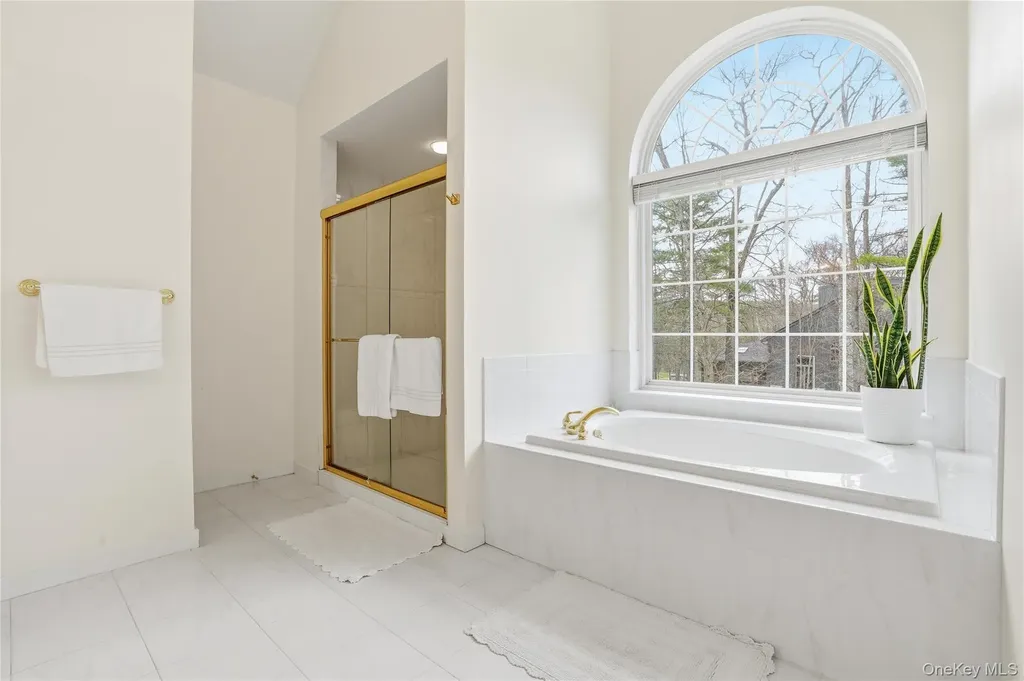 45 Tall Oaks Drive Kingston NY 12401