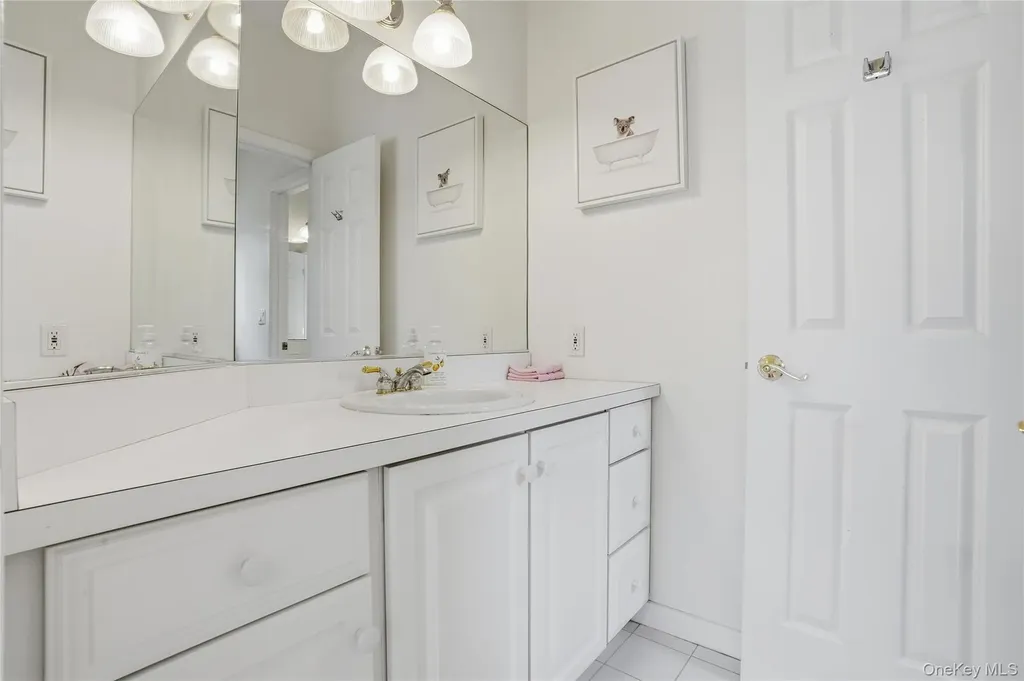 45 Tall Oaks Drive Kingston NY 12401