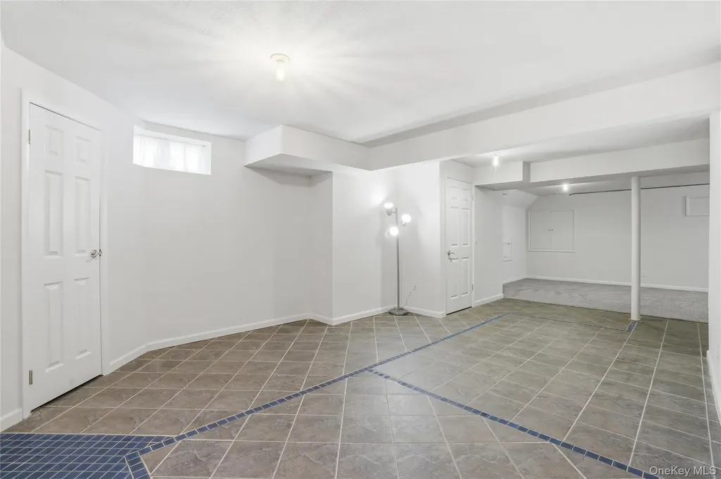 45 Tall Oaks Drive Kingston NY 12401