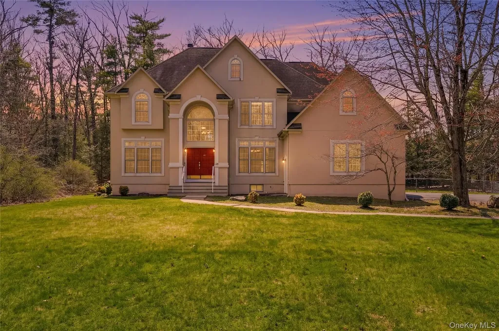 45 Tall Oaks Drive Kingston NY 12401