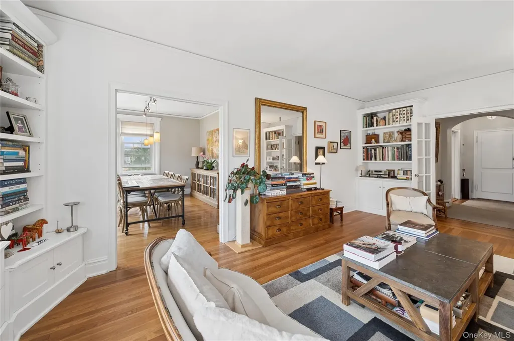 9 Tanglewylde Avenue Bronxville NY 10708